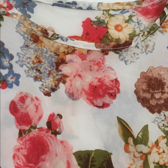 Floral silk/sheer tank top - Picture 6 of 6